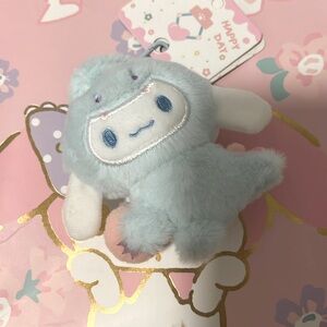 cinnamoroll keychain. Main fabric, polyester fiber. Filling, cotton.